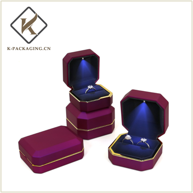 Rubber Painting LED Jewelry Box with golden edge