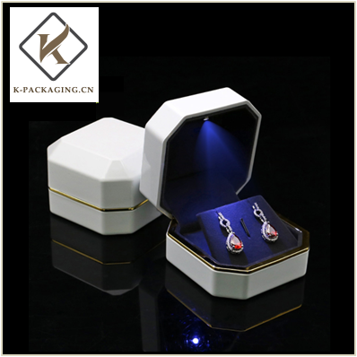 Rubber Painting LED Jewelry Box with golden edge 
