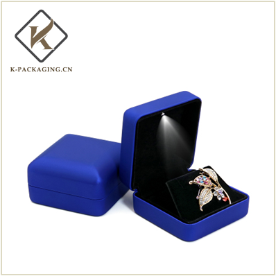 Gloden LED Iron jewelry box