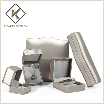 PU Jewelry box with wavy edges 