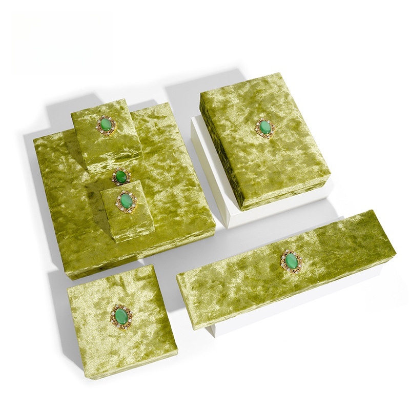  Luxury Velvet Jewelry Storage: Retro Green Gem - Decorated Boxes