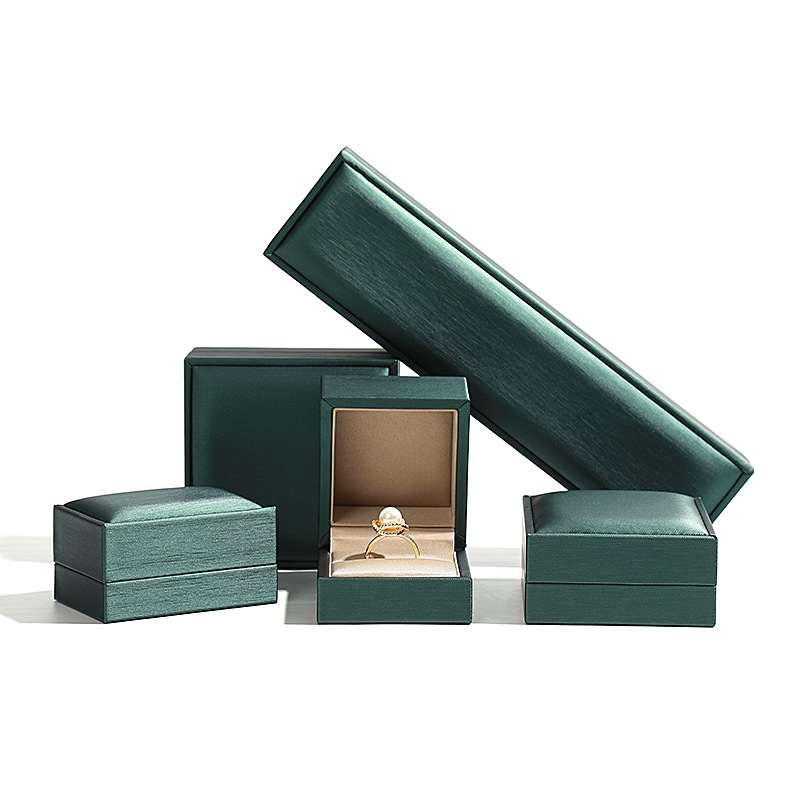 Emerald Green Textured Jewelry Box Set