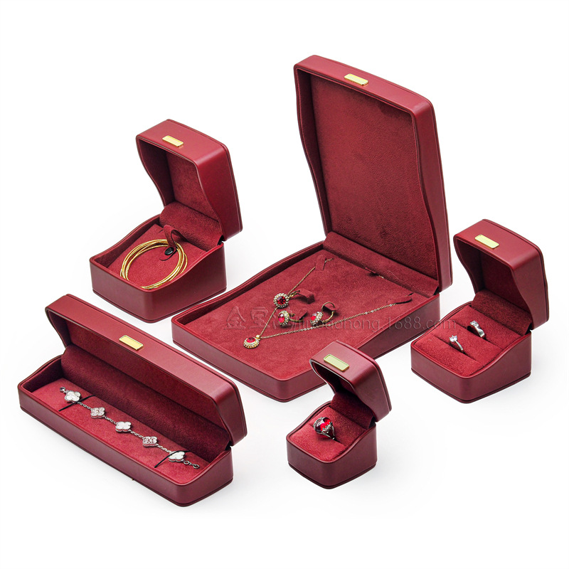 New Style High-end One-character Arc-shaped Box, Curved Slant-mouth PU Leather Jewelry Box